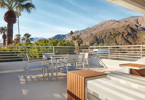 Palm Springs’ renowned Hollywood getaway the movie colony hotel has