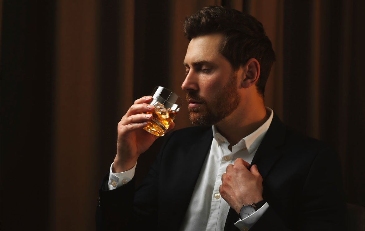 luxury report subscribe