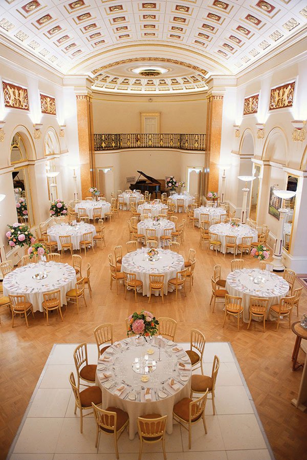 The Timeless Appeal of The Lansdowne Club