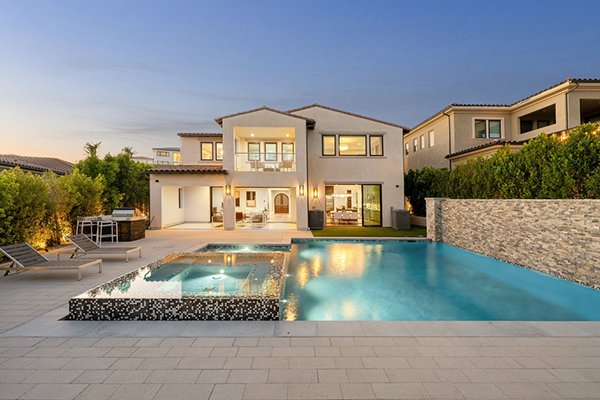 8 Tips to Get the Best Price for Your Luxury Home